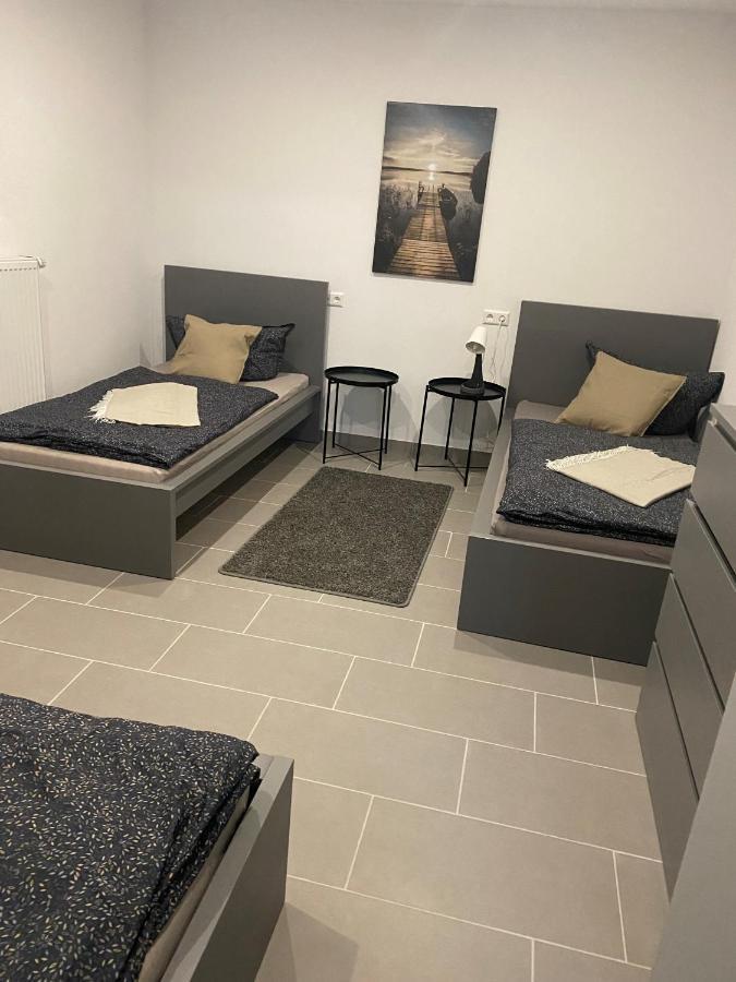 Tiger Apartment 2 Sinsheim Luaran gambar